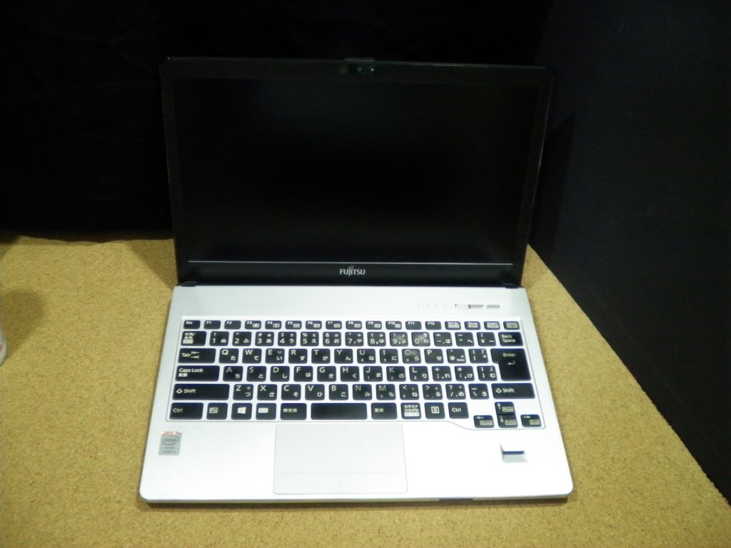 Lifebook S904H買いました。